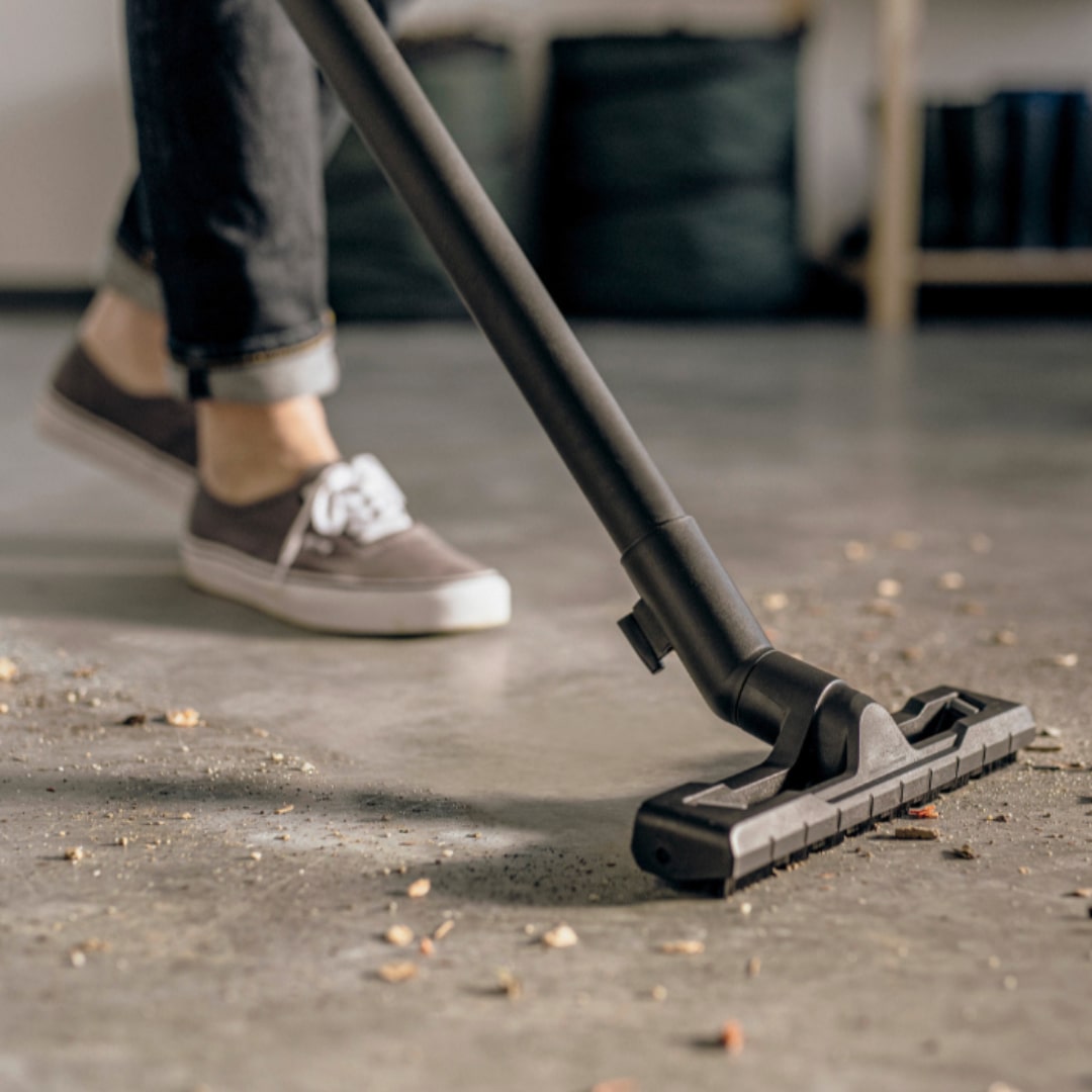 Vacuum cleaner-Karcher-en-location-6-1.jpg